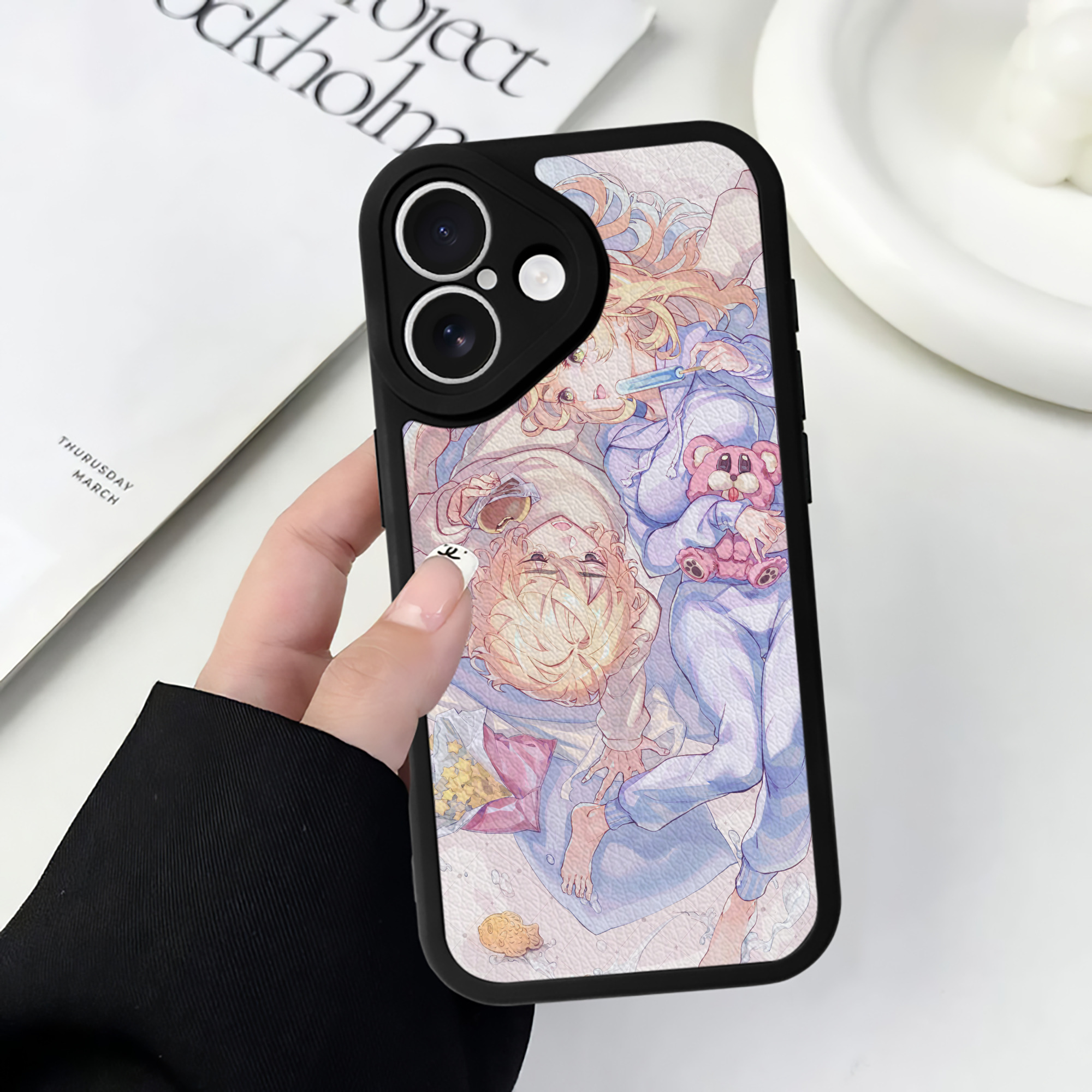 （画像用） 東京リベンジャーズ Tokyo Revengers 【iPhone 16シリーズ対応】シリコンスマホケース（レザー調） 材質：シリコン
